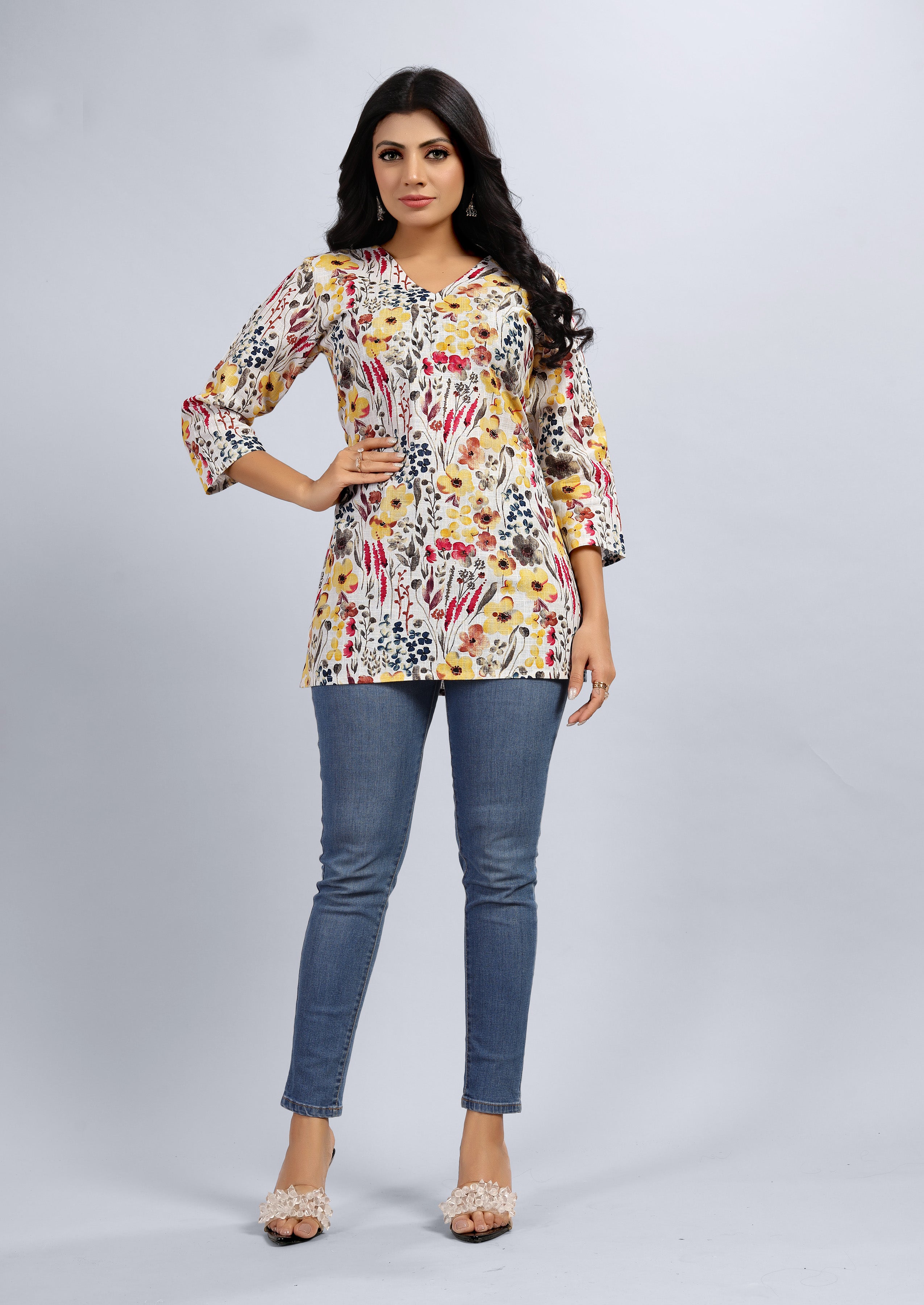 women three quarter sleeve straight kurti