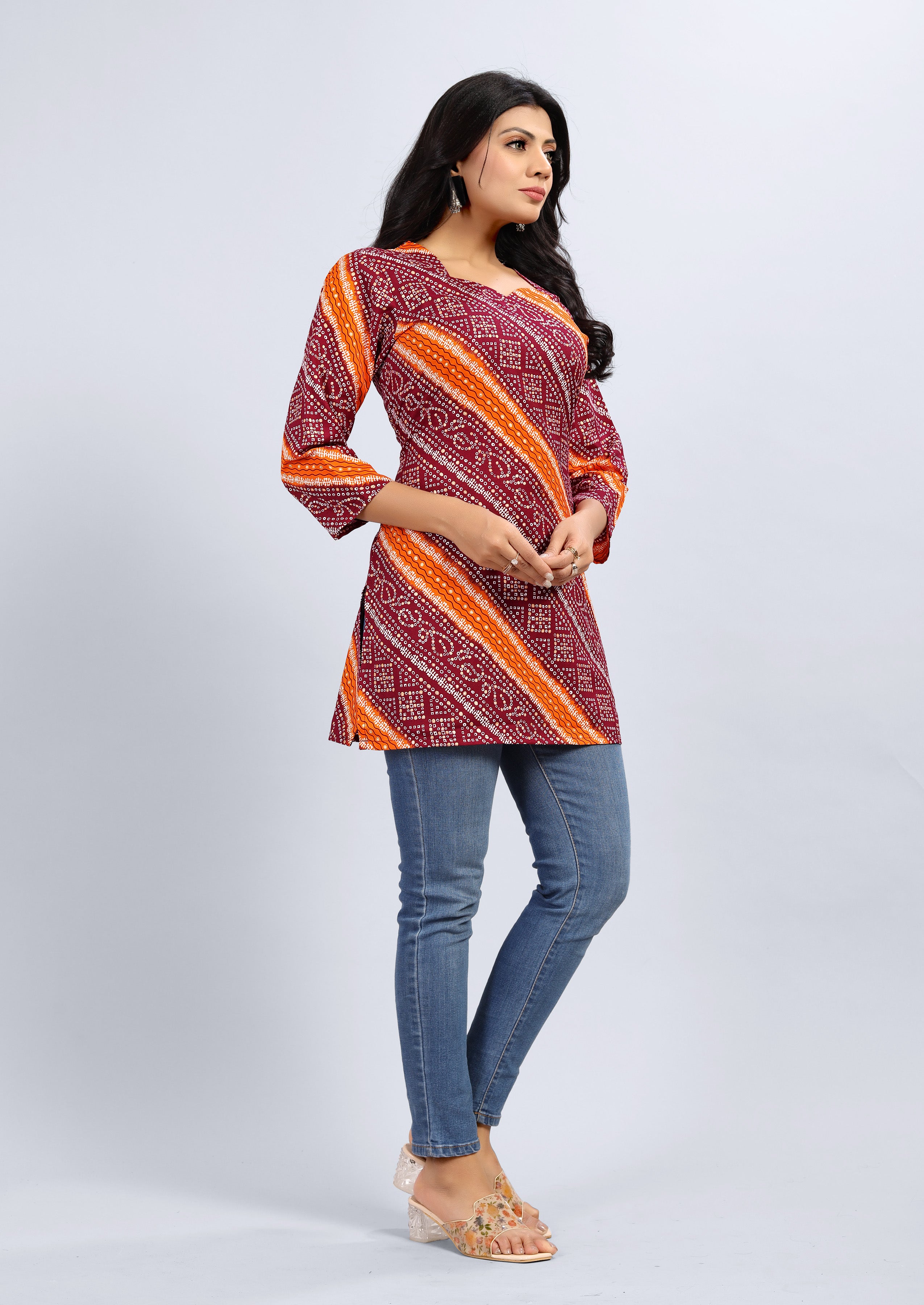 women three quarter sleeve straight kurti