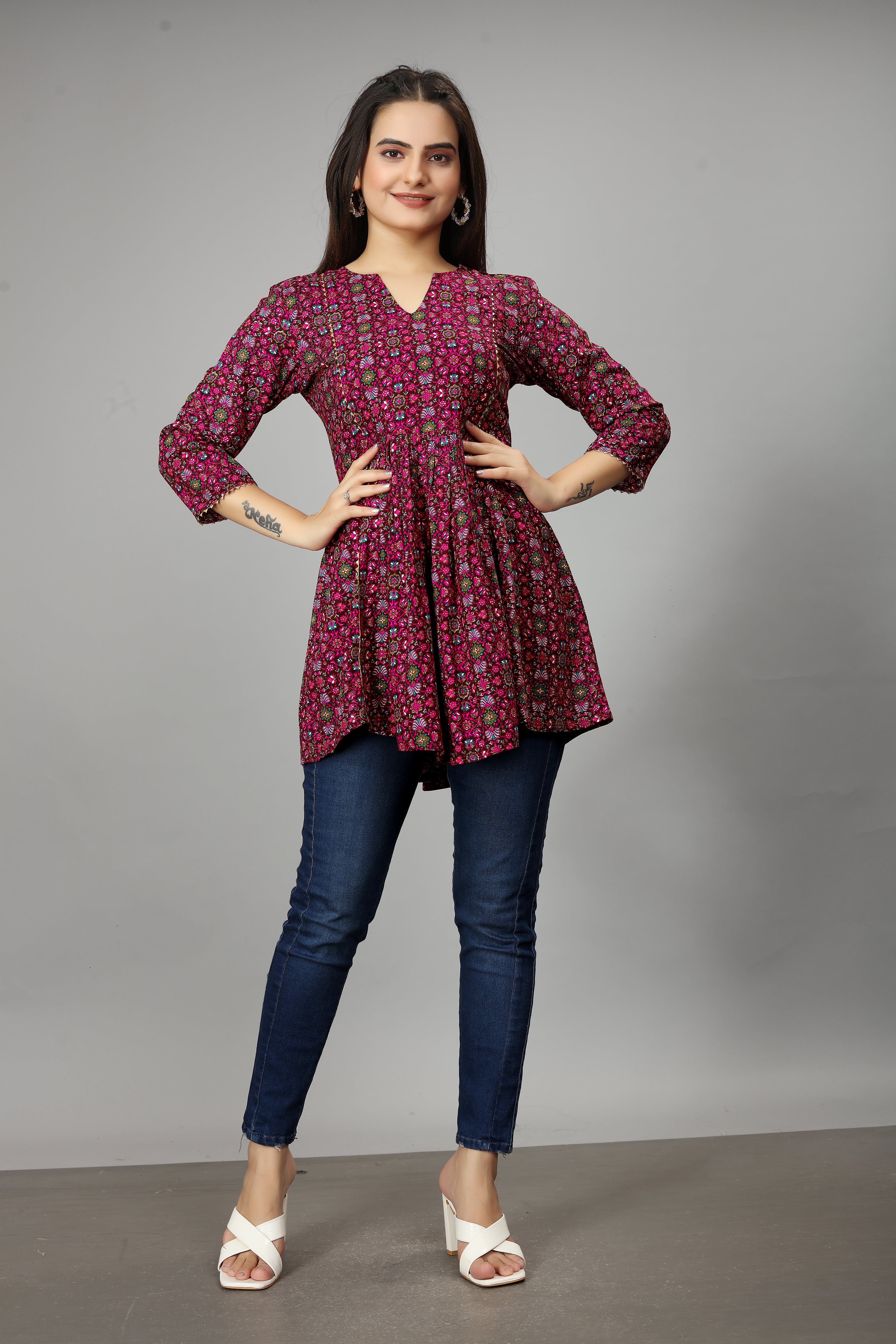women pink notch neck flared kurti