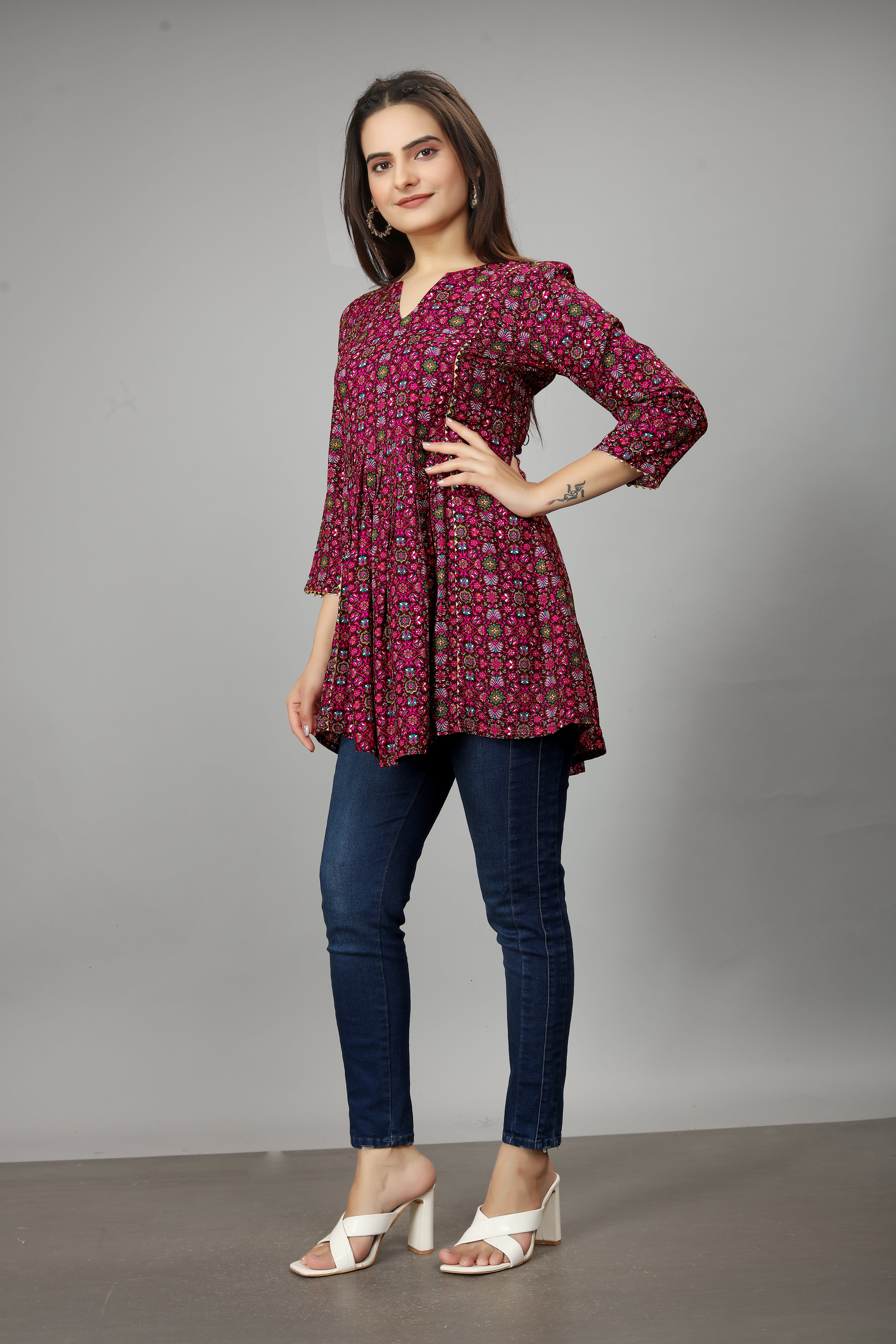 women pink notch neck flared kurti