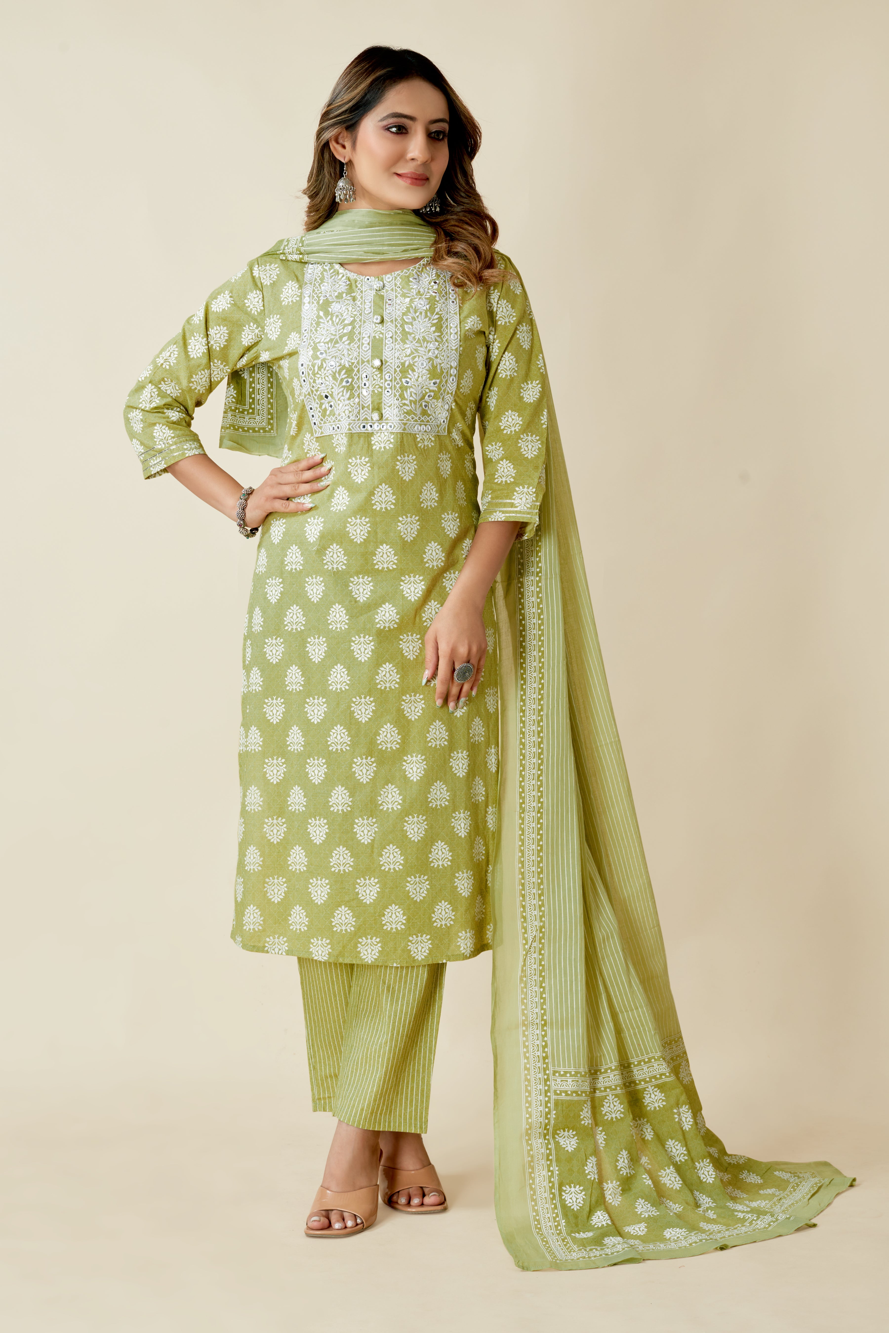 women kurta pant set with dupatta