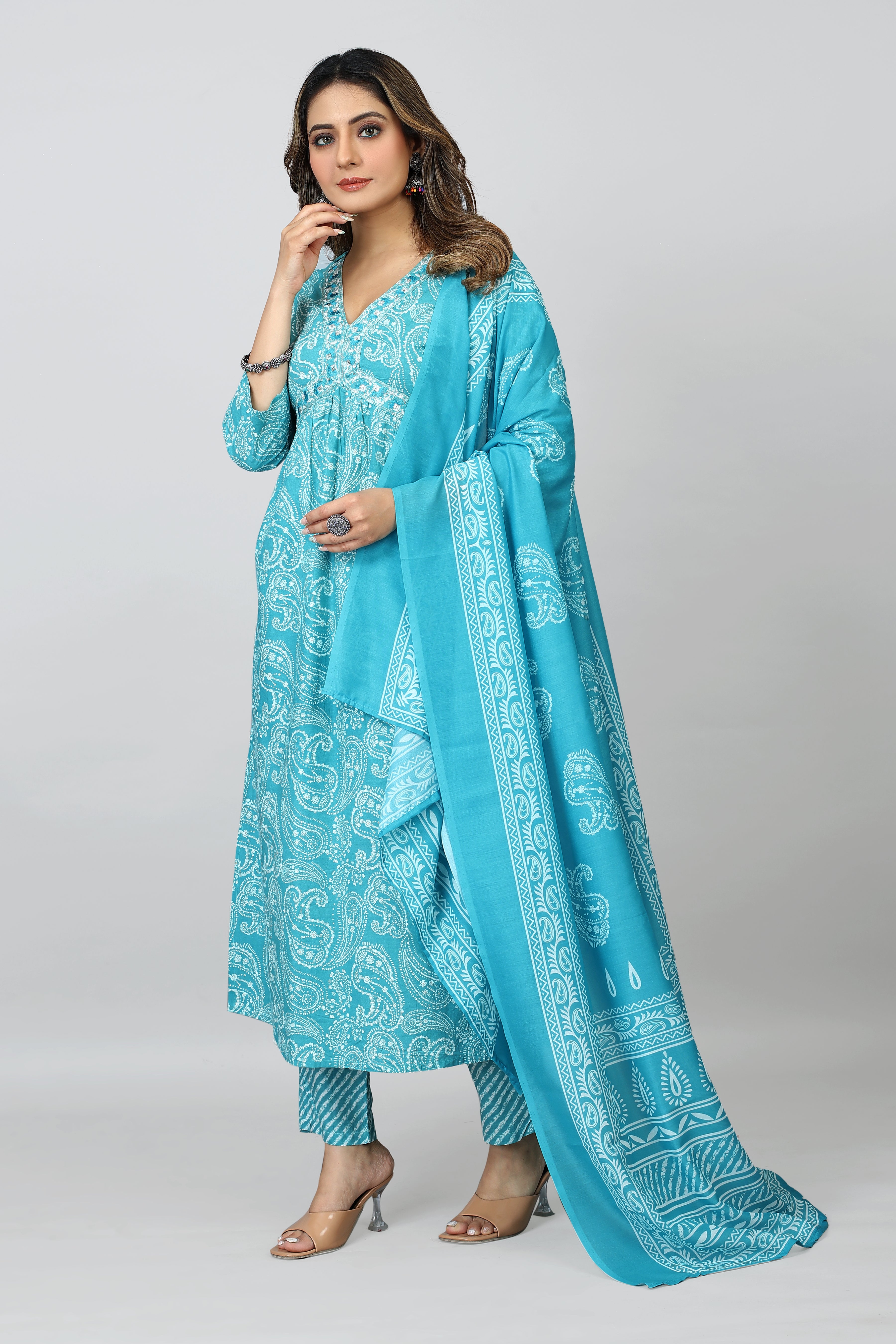 SARRAS Printed Kurta, Trouser/Pant & Dupatta Set