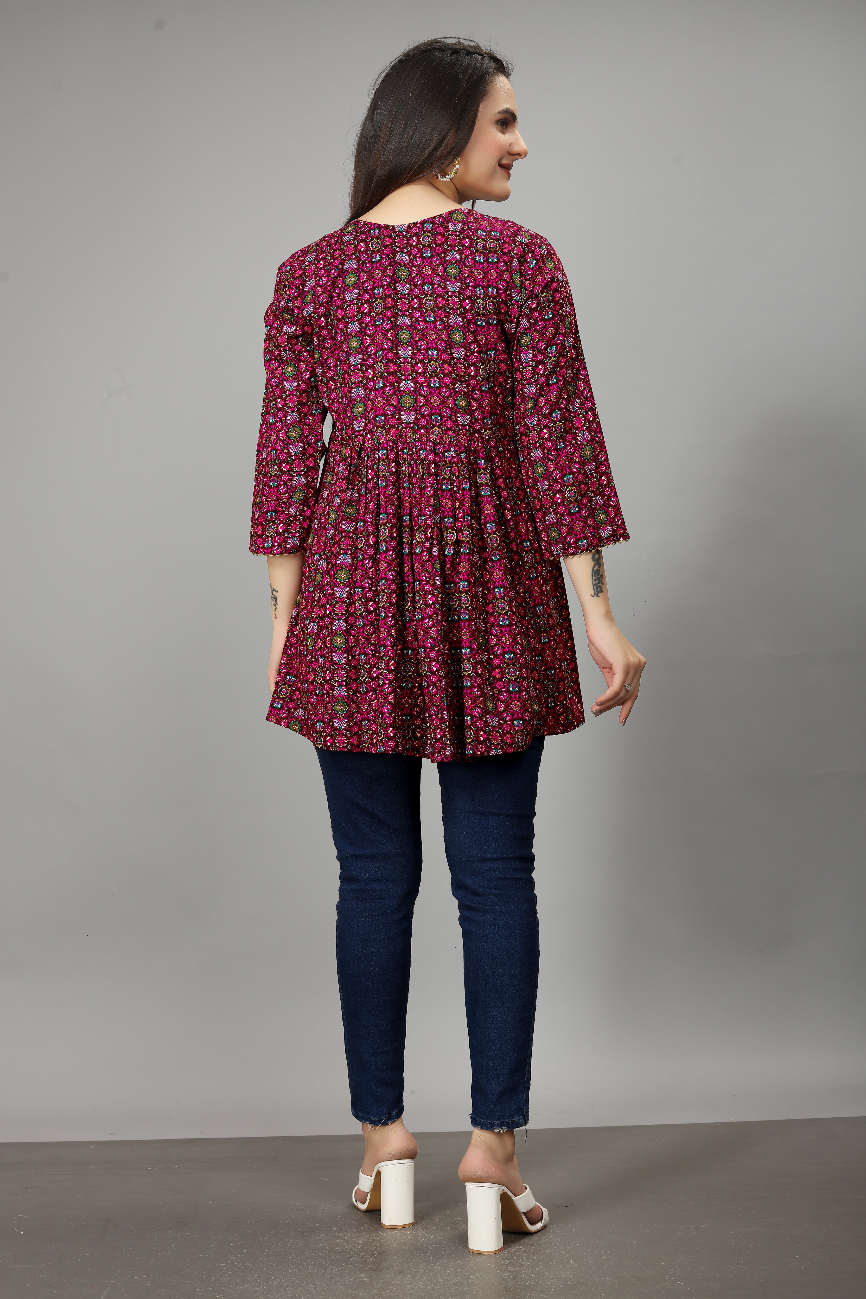 women pink notch neck flared kurti
