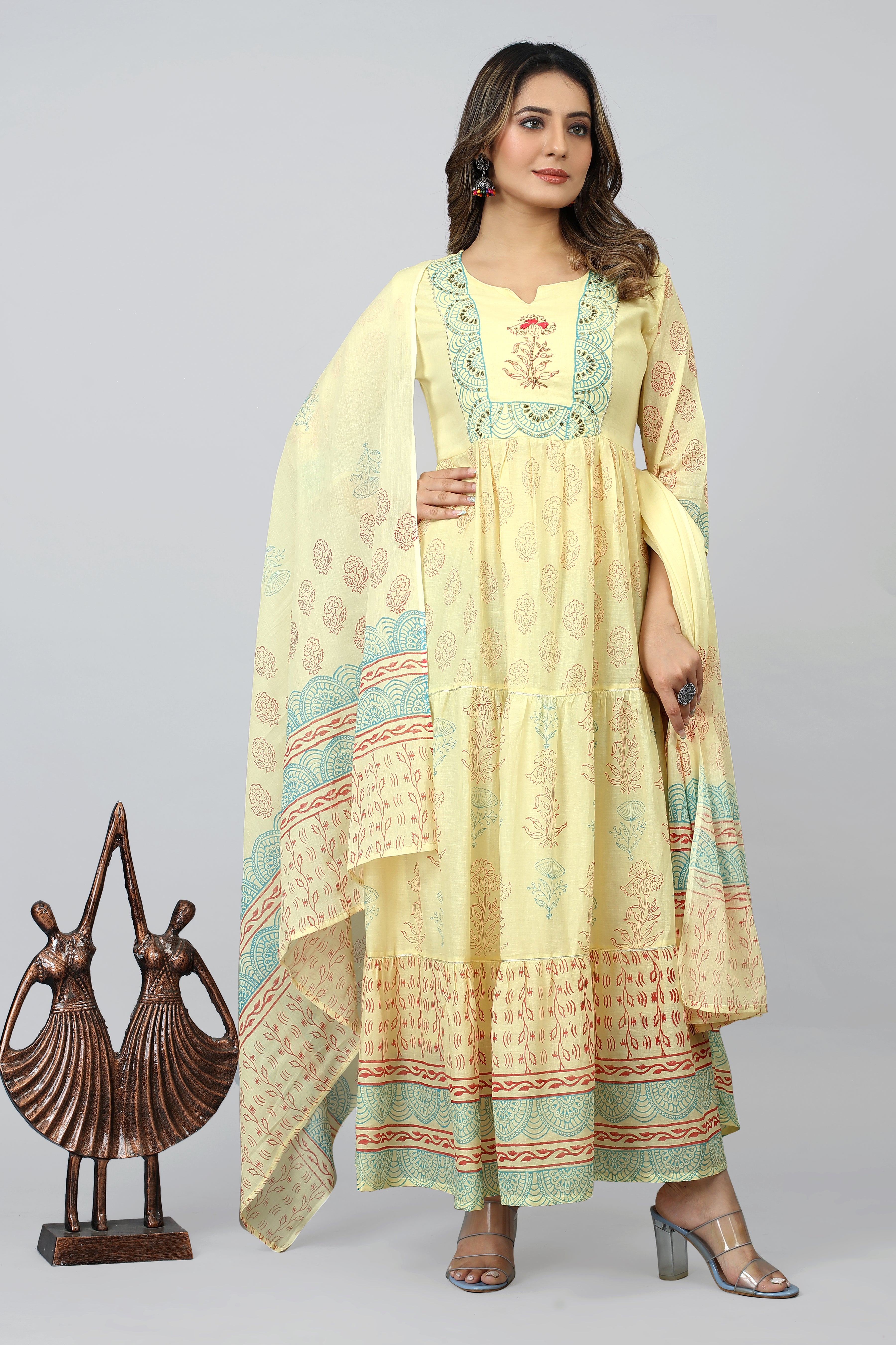 women yellow notch neck kurta dupatta set